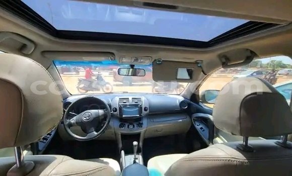 Acheter Occasion Voiture Toyota RAV4 Autre à Ouagadougou, Burkina-Faso Acheter Occasion Voiture Toyota RAV4 Autre à Ouagadougou, Burkina-Faso
