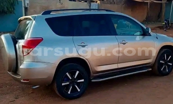Acheter Occasion Voiture Toyota RAV4 Autre à Ouagadougou, Burkina-Faso Acheter Occasion Voiture Toyota RAV4 Autre à Ouagadougou, Burkina-Faso