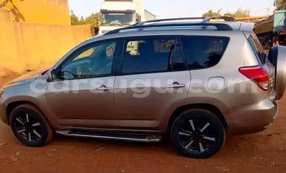 Acheter Occasion Voiture Toyota RAV4 Autre à Ouagadougou, Burkina-Faso Acheter Occasion Voiture Toyota RAV4 Autre à Ouagadougou, Burkina-Faso