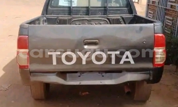 Sayi Na hannu Toyota Hilux Sauran Mota in Ouagadougou a Burkina Faso Sayi Na hannu Toyota Hilux Sauran Mota in Ouagadougou a Burkina Faso