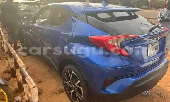 Sayi Na hannu Toyota C-HR Sauran Mota in Ouagadougou a Burkina Faso Sayi Na hannu Toyota C-HR Sauran Mota in Ouagadougou a Burkina Faso