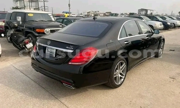 Acheter Occasion Voiture Mercedes-Benz S–Class Autre à Ouagadougou, Burkina-Faso Acheter Occasion Voiture Mercedes-Benz S–Class Autre à Ouagadougou, Burkina-Faso