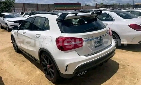 Sayi Na hannu Mercedes-Benz GLA-klasse Sauran Mota in Ouagadougou a Burkina Faso Sayi Na hannu Mercedes-Benz GLA-klasse Sauran Mota in Ouagadougou a Burkina Faso
