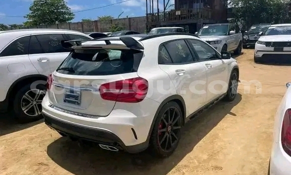 Sayi Na hannu Mercedes-Benz GLA-klasse Sauran Mota in Ouagadougou a Burkina Faso Sayi Na hannu Mercedes-Benz GLA-klasse Sauran Mota in Ouagadougou a Burkina Faso