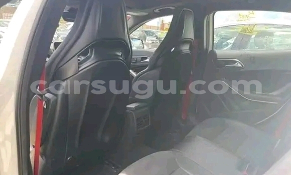 Sayi Na hannu Mercedes-Benz GLA-klasse Sauran Mota in Ouagadougou a Burkina Faso Sayi Na hannu Mercedes-Benz GLA-klasse Sauran Mota in Ouagadougou a Burkina Faso