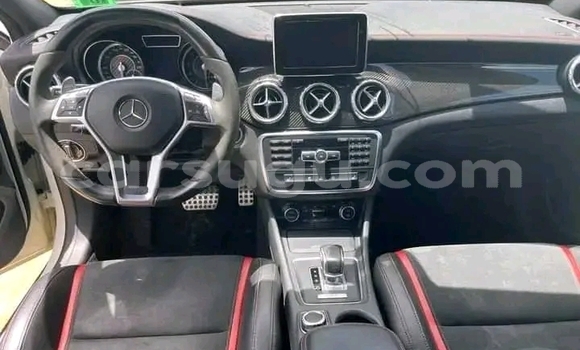 Sayi Na hannu Mercedes-Benz GLA-klasse Sauran Mota in Ouagadougou a Burkina Faso Sayi Na hannu Mercedes-Benz GLA-klasse Sauran Mota in Ouagadougou a Burkina Faso