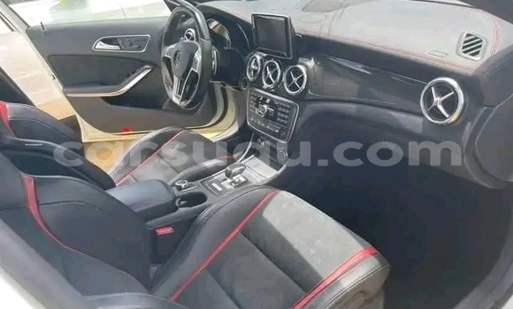 Sayi Na hannu Mercedes-Benz GLA-klasse Sauran Mota in Ouagadougou a Burkina Faso Sayi Na hannu Mercedes-Benz GLA-klasse Sauran Mota in Ouagadougou a Burkina Faso