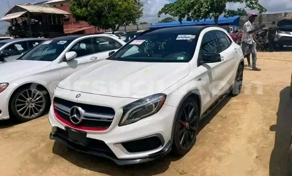Sayi Na hannu Mercedes-Benz GLA-klasse Sauran Mota in Ouagadougou a Burkina Faso Sayi Na hannu Mercedes-Benz GLA-klasse Sauran Mota in Ouagadougou a Burkina Faso