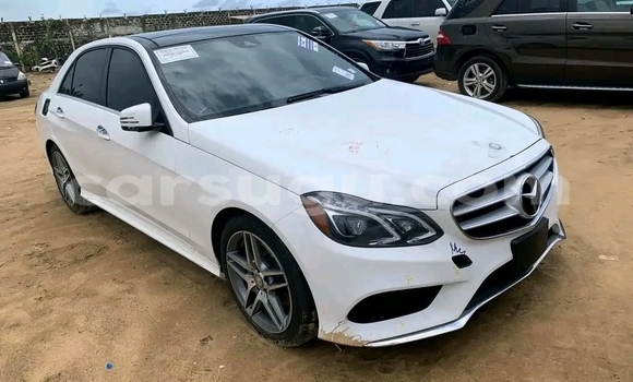 Acheter Occasion Voiture Mercedes-Benz E–Class Autre à Ouagadougou, Burkina-Faso Acheter Occasion Voiture Mercedes-Benz E–Class Autre à Ouagadougou, Burkina-Faso