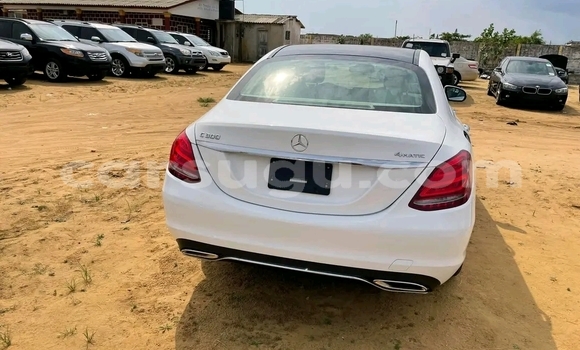 Acheter Occasion Voiture Mercedes-Benz C–Class Autre à Ouagadougou, Burkina-Faso Acheter Occasion Voiture Mercedes-Benz C–Class Autre à Ouagadougou, Burkina-Faso