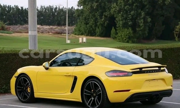Sayi Na hannu Porsche Cayman Other Mota in Ouagadougou a Burkina Faso