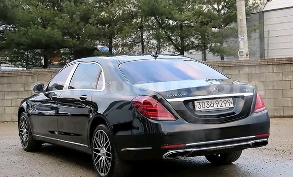 Acheter Occasion Voiture Mercedes-Benz S–Class Noir à Ouagadougou, Burkina-Faso