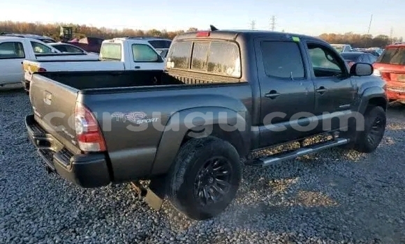 Sayi Na hannu Toyota Tacoma Black Mota in Ouagadougou a Burkina Faso Sayi Na hannu Toyota Tacoma Black Mota in Ouagadougou a Burkina Faso