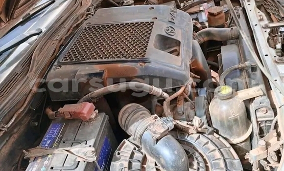 Sayi Na hannu Toyota Hilux Azurfa Mota in Ouagadougou a Burkina Faso Sayi Na hannu Toyota Hilux Azurfa Mota in Ouagadougou a Burkina Faso