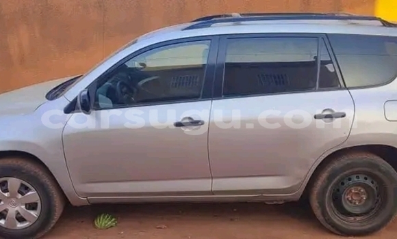 Sayi Na hannu Toyota RAV4 Azurfa Mota in Ouagadougou a Burkina Faso Sayi Na hannu Toyota RAV4 Azurfa Mota in Ouagadougou a Burkina Faso