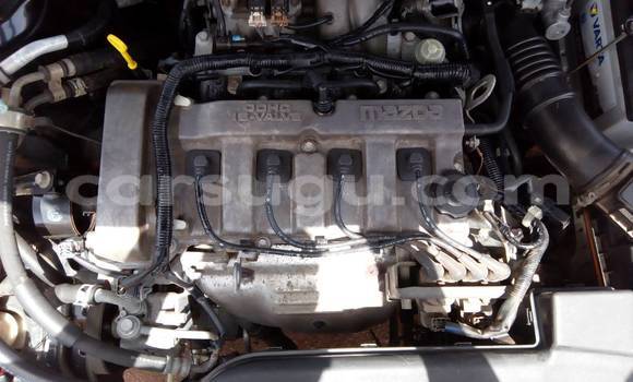 Acheter Occasion Voiture Mazda 323 Noir à Bobo Dioulasso, Burkina-Faso Acheter Occasion Voiture Mazda 323 Noir à Bobo Dioulasso, Burkina-Faso