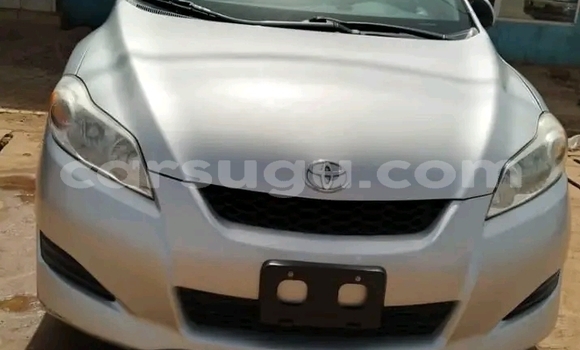 Sayi Na hannu Toyota Matrix Azurfa Mota in Ouagadougou a Burkina Faso Sayi Na hannu Toyota Matrix Azurfa Mota in Ouagadougou a Burkina Faso