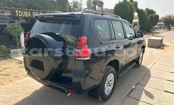 Acheter Occasion Voiture Toyota Land Cruiser Noir à Ouagadougou, Burkina-Faso Acheter Occasion Voiture Toyota Land Cruiser Noir à Ouagadougou, Burkina-Faso