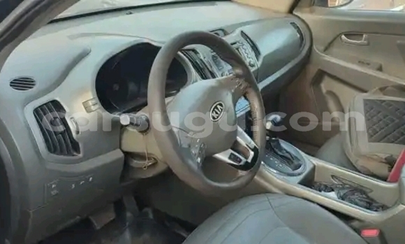 Acheter Occasion Voiture Kia Sportage Noir à Ouagadougou, Burkina-Faso Acheter Occasion Voiture Kia Sportage Noir à Ouagadougou, Burkina-Faso