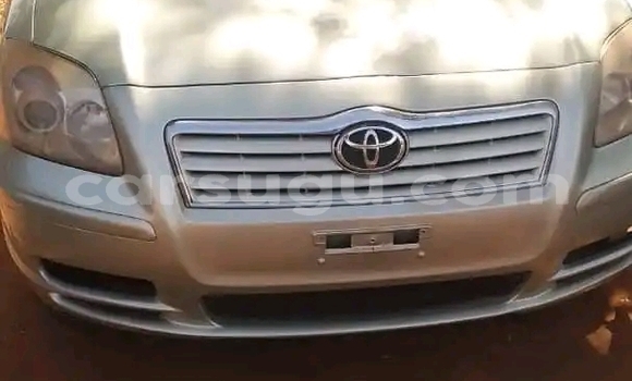 Acheter Occasion Voiture Toyota Avensis Beige à Ouagadougou, Burkina-Faso Acheter Occasion Voiture Toyota Avensis Beige à Ouagadougou, Burkina-Faso