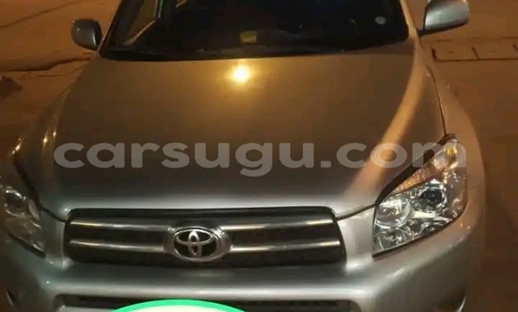 Acheter Occasion Voiture Toyota RAV4 Beige à Ouagadougou, Burkina-Faso Acheter Occasion Voiture Toyota RAV4 Beige à Ouagadougou, Burkina-Faso