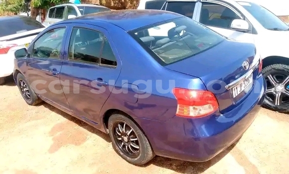 Acheter Occasion Voiture Toyota Yaris Bleu à Ouagadougou, Burkina-Faso Acheter Occasion Voiture Toyota Yaris Bleu à Ouagadougou, Burkina-Faso