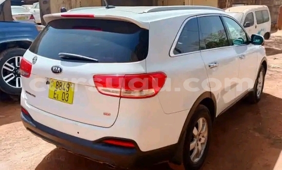 Acheter Occasion Voiture Kia Sorento Blanc à Ouagadougou, Burkina-Faso Acheter Occasion Voiture Kia Sorento Blanc à Ouagadougou, Burkina-Faso