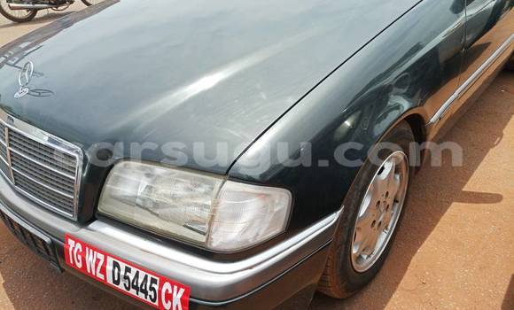 Acheter Occasion Voiture Mercedes‒Benz 200 Autre à Bobo Dioulasso au Burkina-Faso Acheter Occasion Voiture Mercedes‒Benz 200 Autre à Bobo Dioulasso au Burkina-Faso
