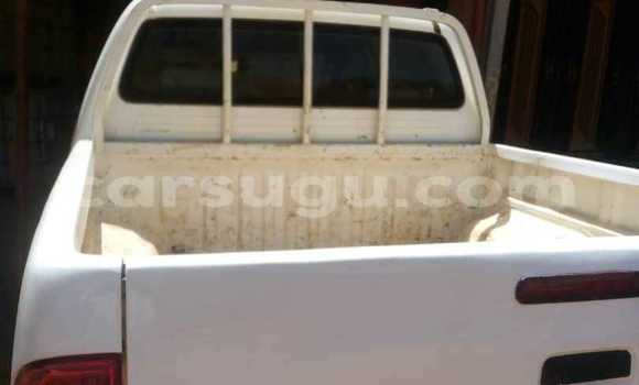 Acheter Occasion Voiture Toyota Hilux Blanc à Bogande, Gnagna Acheter Occasion Voiture Toyota Hilux Blanc à Bogande, Gnagna