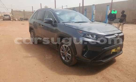 Acheter Occasion Voiture Toyota RAV4 Noir à Bobo Dioulasso, Burkina-Faso Acheter Occasion Voiture Toyota RAV4 Noir à Bobo Dioulasso, Burkina-Faso