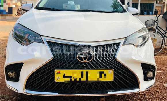 Acheter Occasion Voiture Toyota Corolla Blanc à Batie, Noumbiel Acheter Occasion Voiture Toyota Corolla Blanc à Batie, Noumbiel