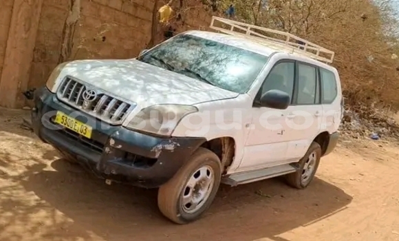 Acheter Occasion Voiture Toyota Prado Blanc à Ouagadougou, Burkina-Faso Acheter Occasion Voiture Toyota Prado Blanc à Ouagadougou, Burkina-Faso