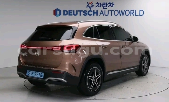 Acheter Occasion Voiture Mercedes-Benz 250 Marron à Ouagadougou, Burkina-Faso Acheter Occasion Voiture Mercedes-Benz 250 Marron à Ouagadougou, Burkina-Faso