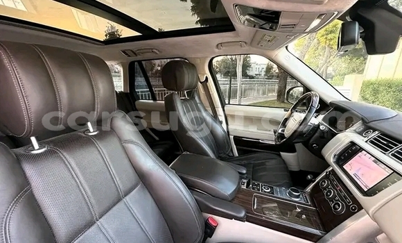 Acheter Occasion Voiture Land Rover Range Rover Blanc à Ouagadougou, Burkina-Faso Acheter Occasion Voiture Land Rover Range Rover Blanc à Ouagadougou, Burkina-Faso