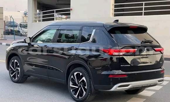 Acheter Occasion Voiture Mitsubishi Outlander Noir à Ouagadougou, Burkina-Faso Acheter Occasion Voiture Mitsubishi Outlander Noir à Ouagadougou, Burkina-Faso