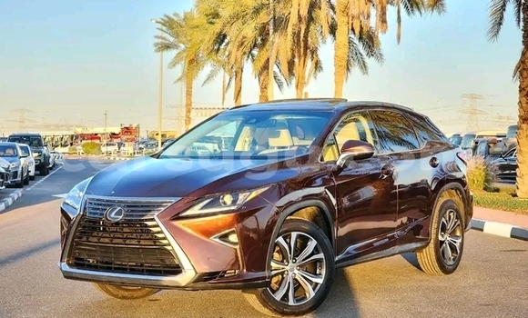 Acheter Occasion Voiture Lexus RX 350 Marron à Ouagadougou, Burkina-Faso Acheter Occasion Voiture Lexus RX 350 Marron à Ouagadougou, Burkina-Faso