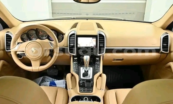 Acheter Occasion Voiture Porsche Cayenne Gris à Ouagadougou, Burkina-Faso Acheter Occasion Voiture Porsche Cayenne Gris à Ouagadougou, Burkina-Faso