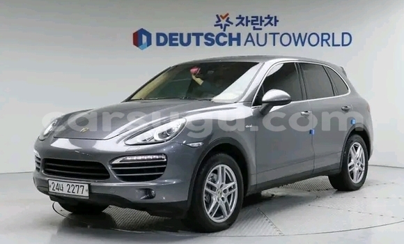 Acheter Occasion Voiture Porsche Cayenne Gris à Ouagadougou, Burkina-Faso Acheter Occasion Voiture Porsche Cayenne Gris à Ouagadougou, Burkina-Faso