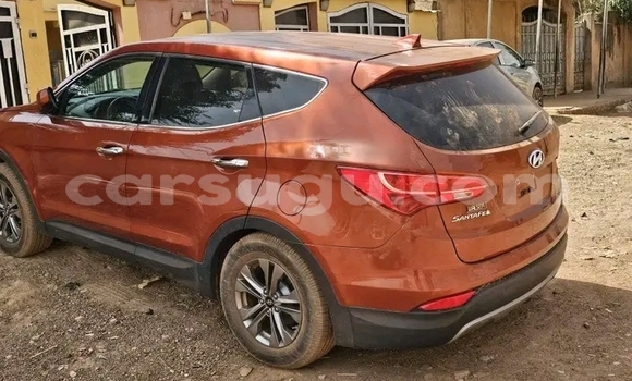 Acheter Occasion Voiture Hyundai Santa Fe Rouge à Ouagadougou, Burkina-Faso Acheter Occasion Voiture Hyundai Santa Fe Rouge à Ouagadougou, Burkina-Faso