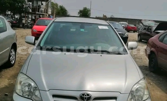 Acheter Occasion Voiture Toyota Corolla Gris à Ouagadougou, Burkina-Faso