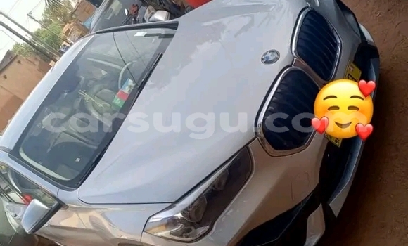 Acheter Occasion Voiture BMW X1 Gris à Ouagadougou, Burkina-Faso Acheter Occasion Voiture BMW X1 Gris à Ouagadougou, Burkina-Faso