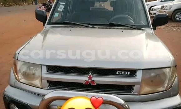 Acheter Occasion Voiture Mitsubishi Pajero Gris à Ouagadougou, Burkina-Faso Acheter Occasion Voiture Mitsubishi Pajero Gris à Ouagadougou, Burkina-Faso