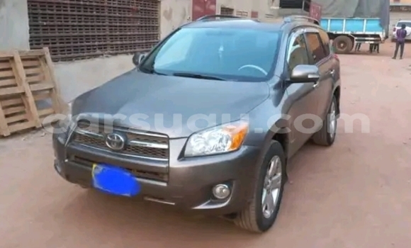 Acheter Occasion Voiture Toyota RAV4 Marron à Ouagadougou, Burkina-Faso Acheter Occasion Voiture Toyota RAV4 Marron à Ouagadougou, Burkina-Faso