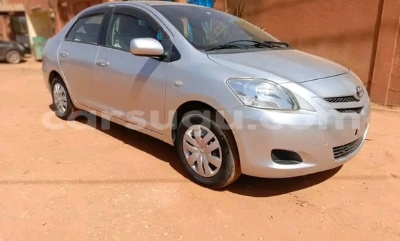 Acheter Occasion Voiture Toyota Yaris Gris à Ouagadougou, Burkina-Faso Acheter Occasion Voiture Toyota Yaris Gris à Ouagadougou, Burkina-Faso