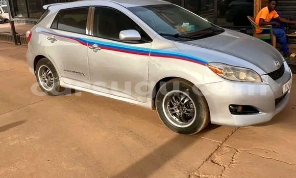 Acheter Occasion Voiture Toyota Matrix Gris à Ouagadougou, Burkina-Faso Acheter Occasion Voiture Toyota Matrix Gris à Ouagadougou, Burkina-Faso