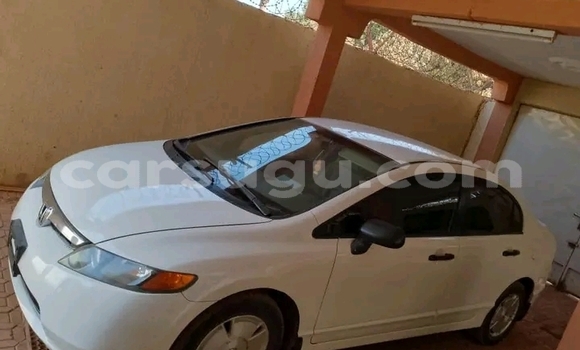 Acheter Occasion Voiture Honda Civic Blanc à Ouagadougou, Burkina-Faso Acheter Occasion Voiture Honda Civic Blanc à Ouagadougou, Burkina-Faso