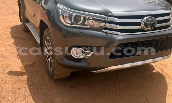 Acheter Occasion Voiture Toyota Hilux Noir à Ouagadougou, Burkina-Faso Acheter Occasion Voiture Toyota Hilux Noir à Ouagadougou, Burkina-Faso