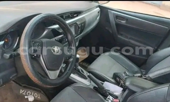 Acheter Occasion Voiture Toyota Corolla Blanc à Gaoua, Poni Acheter Occasion Voiture Toyota Corolla Blanc à Gaoua, Poni