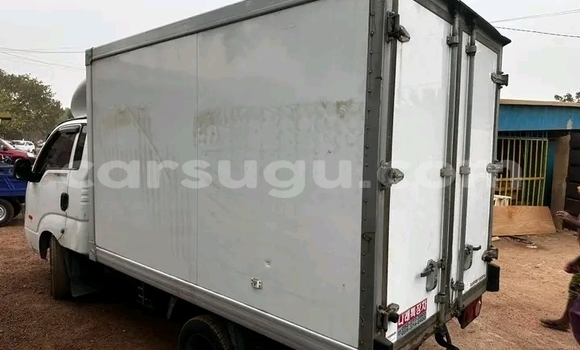 Sayi Na hannu Bitter Type 3 White Mota in Ouagadougou a Burkina Faso Sayi Na hannu Bitter Type 3 White Mota in Ouagadougou a Burkina Faso