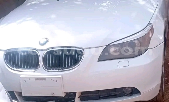 Acheter Occasion Voiture BMW 2-Series Blanc à Ouagadougou, Burkina-Faso Acheter Occasion Voiture BMW 2-Series Blanc à Ouagadougou, Burkina-Faso